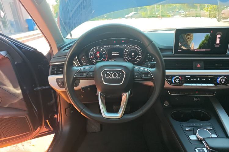 Used Audi A4 2019 45 TFSI allroad quattro Sport model Steering Wheel