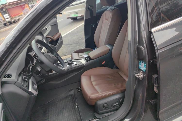 Used Audi A4 2019 45 TFSI allroad quattro Fashion Edition Left Front Seat