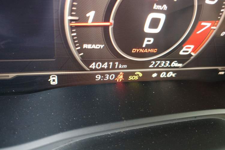 Used Audi A4 2019 45 TFSI allroad quattro Fashion Edition Odometer Close Up