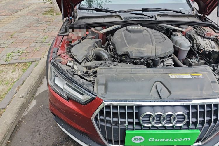 Used Audi A4 2019 45 TFSI allroad quattro Sport model Engine Bay Right