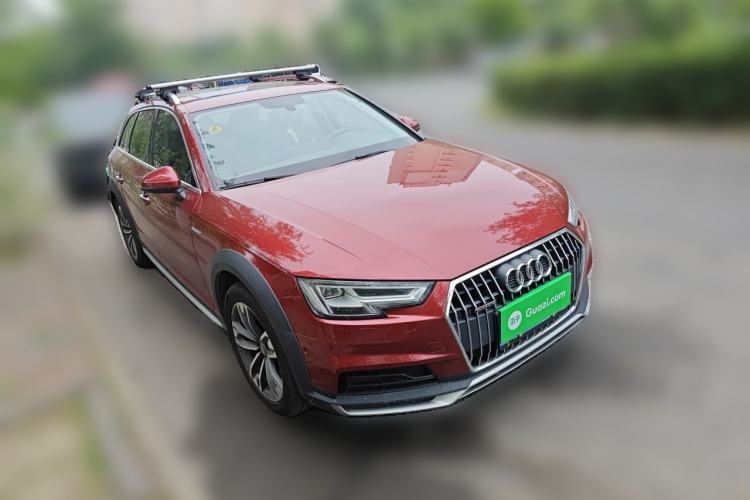 Used Audi A4 2019 45 TFSI allroad quattro Sport model Front Right 45 Deg