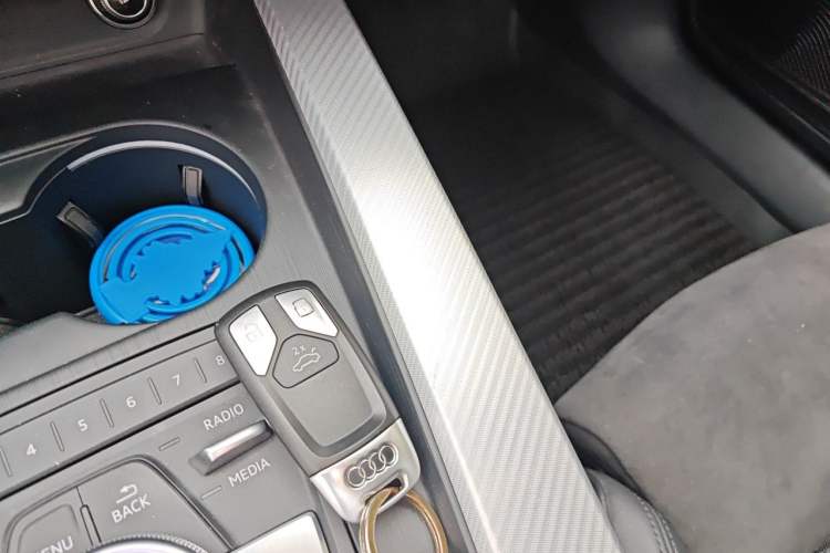 Used Audi A4 2019 45 TFSI allroad quattro Sport model Vehicle Key