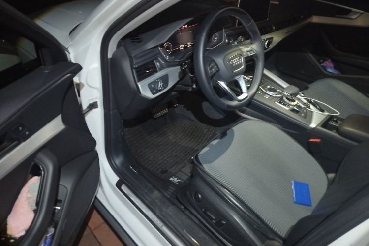 Used Audi A4 2019 45 TFSI allroad quattro Fashion Edition Driver Seat