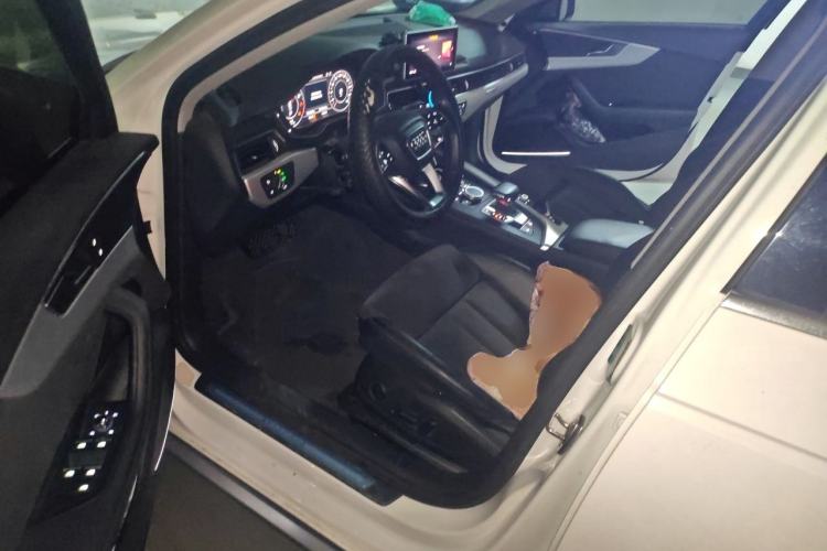 Used Audi A4 2019 45 TFSI allroad quattro Sport model Driver Seat