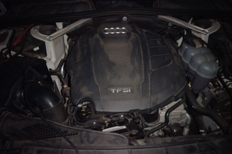 Used Audi A4 2019 45 TFSI allroad quattro Fashion Edition Engine Bay