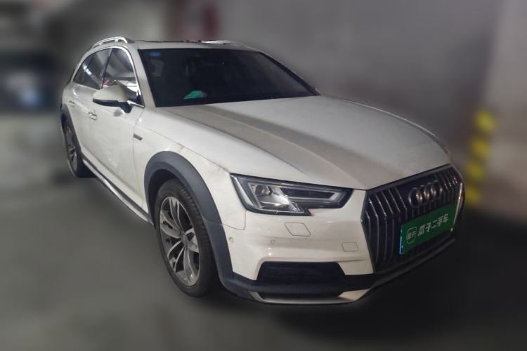Used Audi A4 2019 45 TFSI allroad quattro Sport model Front Right 45 Deg