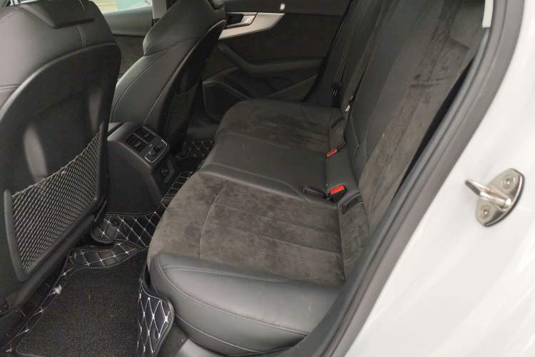 Used Audi A4 2019 45 TFSI allroad quattro Sport model Left Rear Seat