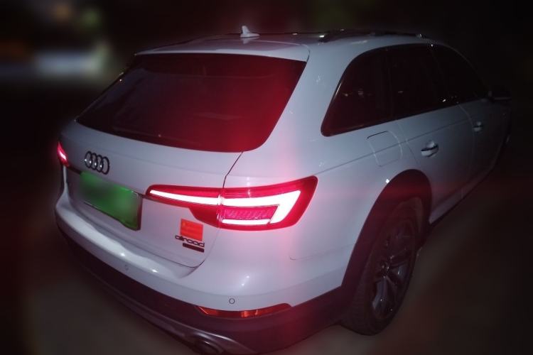 Used Audi A4 2019 45 TFSI allroad quattro Fashion Edition Rear Right 45 Deg
