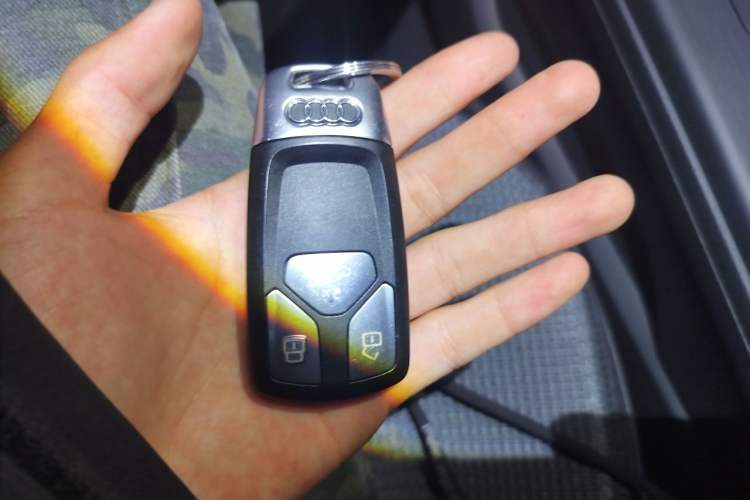 Used Audi A4 2019 45 TFSI allroad quattro Fashion Edition Vehicle Key