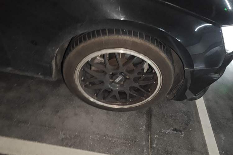 Used Audi A4 2020 Avant Futurist 40 TFSI Luxury Dynamic Model Right Front Wheel Hub