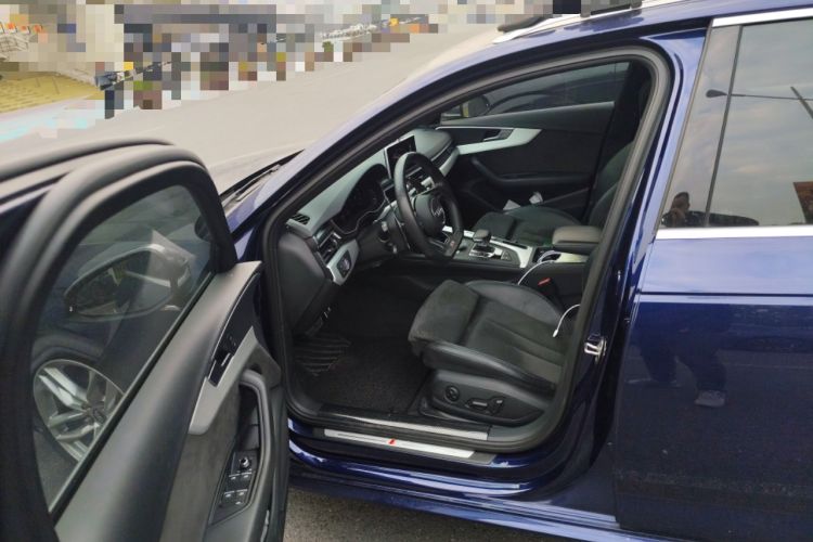 Used Audi A4 2020 Avant Futurist 40 TFSI Luxury Dynamic Model Driver Seat