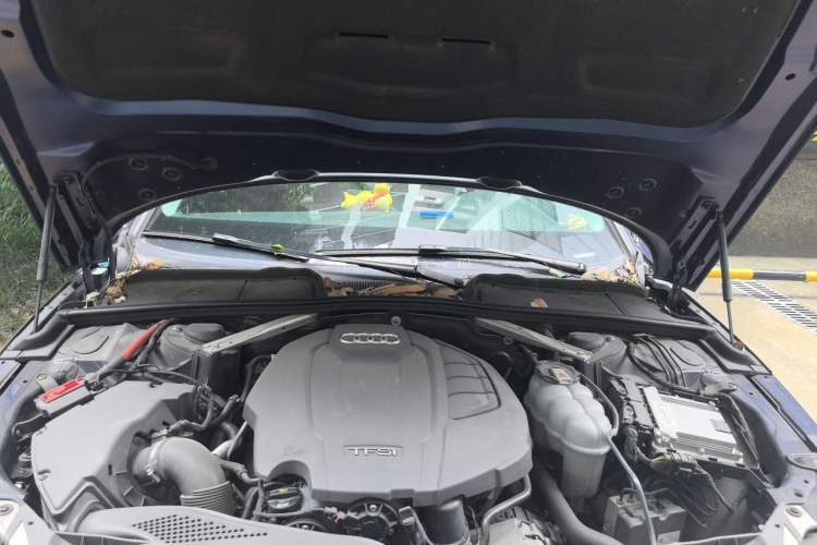 Used Audi A4 2020 Avant Futurist 40 TFSI Luxury Dynamic Model Engine Bay
