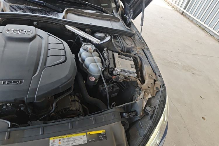 Used Audi A4 2020 Avant Futurist 40 TFSI Luxury Dynamic Model Engine Bay Left