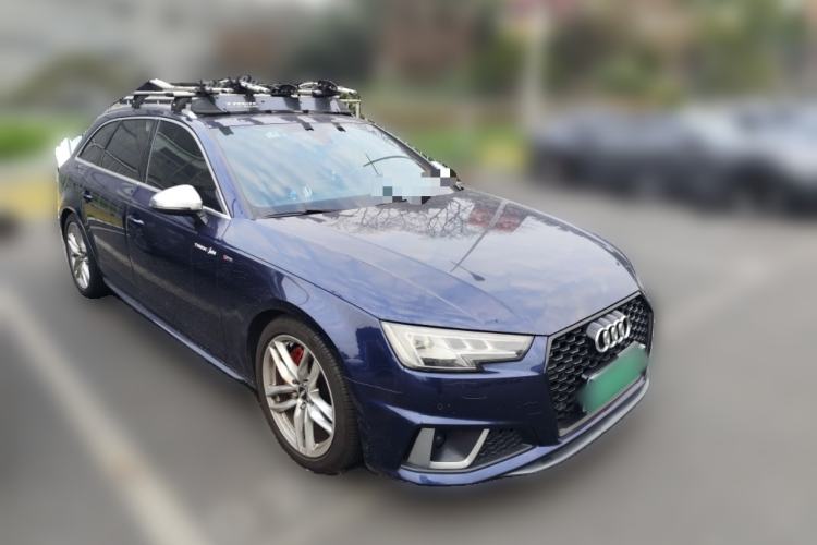 Used Audi A4 2020 Avant Futurist 40 TFSI Luxury Dynamic Model Front Right 45 Deg