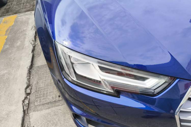 Used Audi A4 2020 Avant Avant-garde 40 TFSI Fashionable and Dynamic Model Right Front Headlight