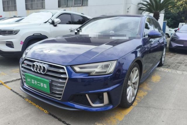 Used Audi A4 2020 Avant Avant-garde 40 TFSI Fashionable and Dynamic Model