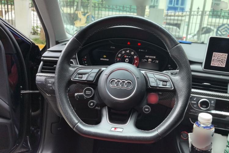 Used Audi A4 2020 Avant Futurist 40 TFSI Luxury Dynamic Model Steering Wheel