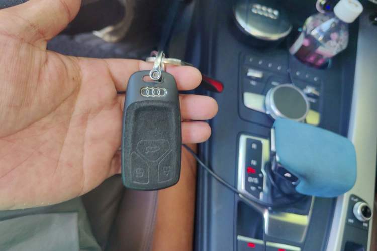 Used Audi A4 2020 Avant Avant-garde 40 TFSI Fashionable and Dynamic Model Vehicle Key