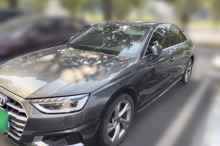 Used Audi A4 Audi A4, 4-door, 5-seater, 2.0T Guazi used car, China used car export, Used car for sale, Used cars, Cheapest cars for sale