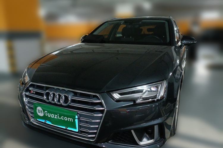 Used Audi A4 2020 Avant Avant-garde 40 TFSI Fashionable and Dynamic Model Guazi used car, China used car export, Used car for sale, Used cars, Cheapest cars for sale