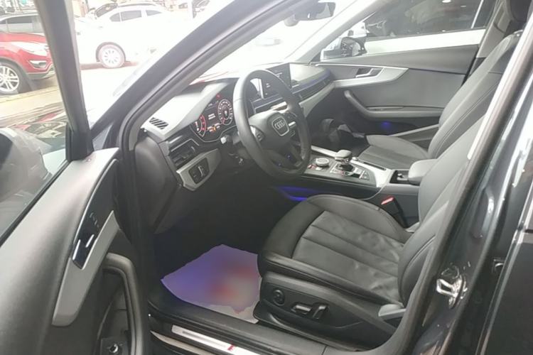 Used Audi A4 2020 Avant Avant-garde 40 TFSI Fashionable and Dynamic Model Driver Seat