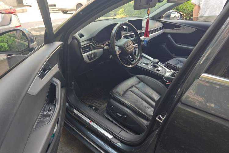 Used Audi A4 2020 Avant Avant-garde 40 TFSI Fashionable and Dynamic Model Driver Seat