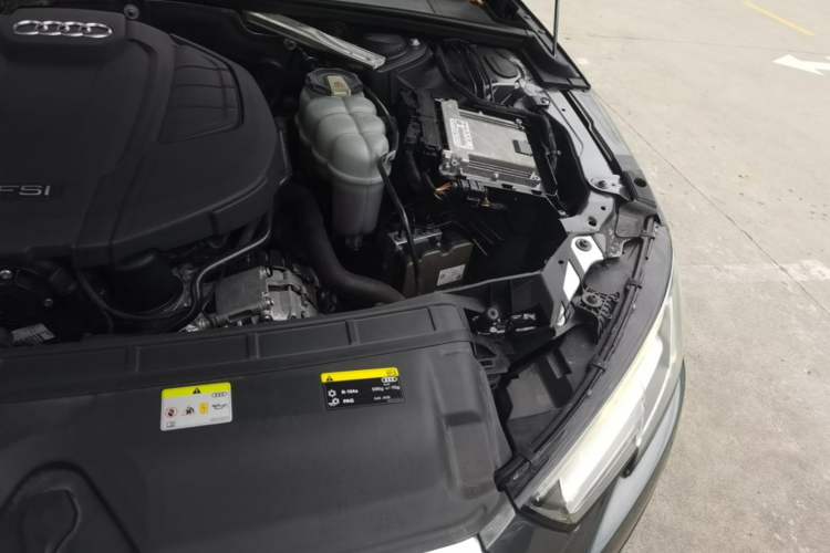 Used Audi A4 2020 Avant Futurist 40 TFSI Luxury Dynamic Model Engine Bay Left