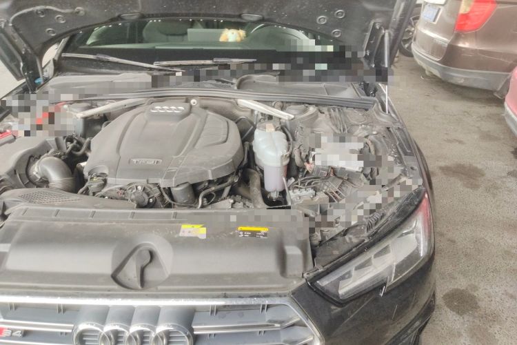 Used Audi A4 2020 Avant Futurist 40 TFSI Luxury Dynamic Model Engine Bay Left