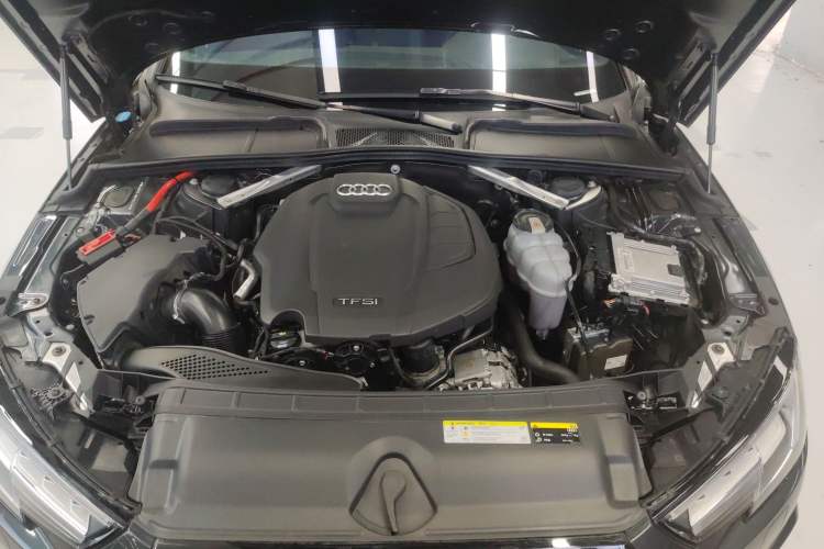 Used Audi A4 2020 Avant Futurist 40 TFSI Luxury Dynamic Model Engine Bay