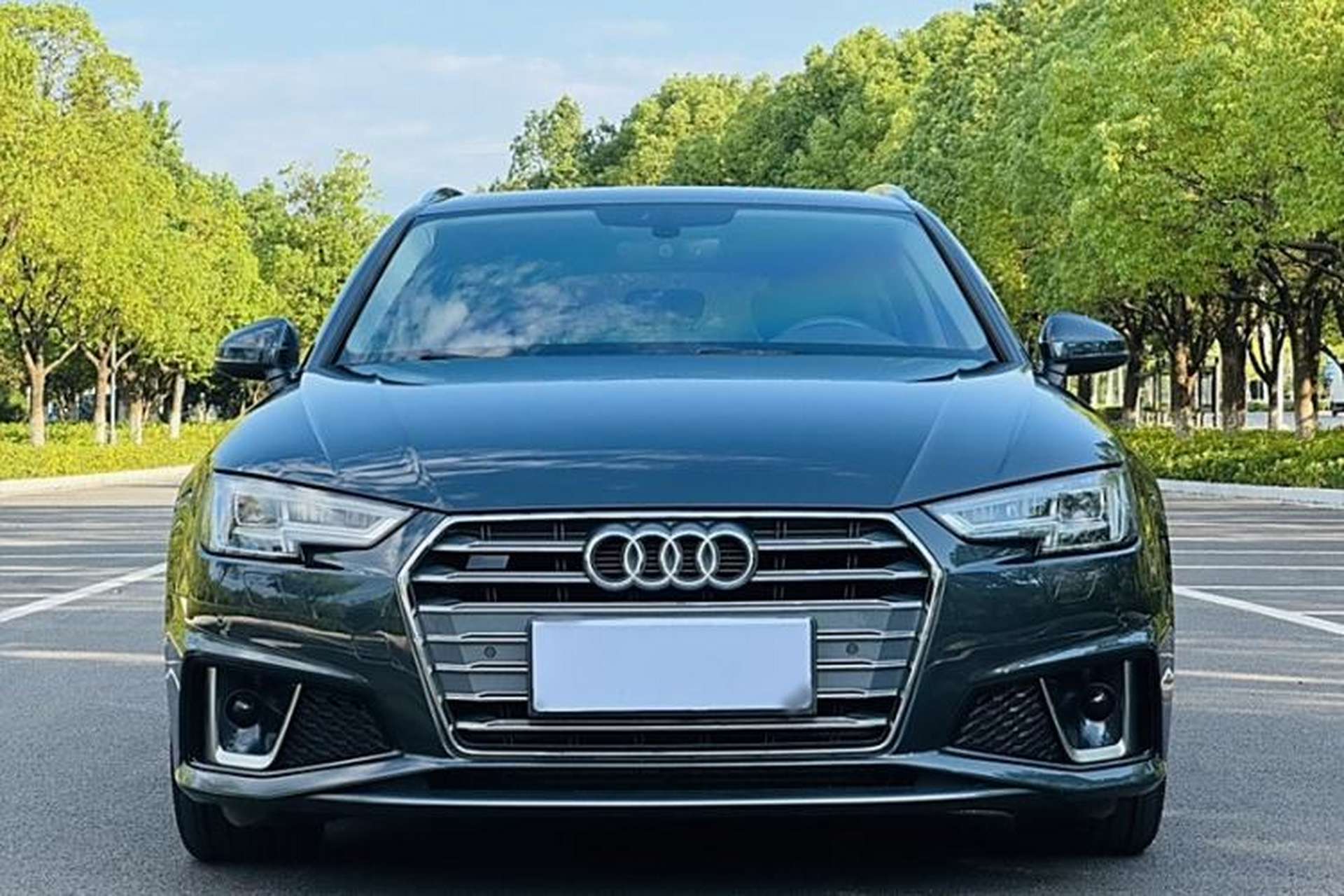 Used Audi A4 2020 Avant Avant-garde 40 TFSI Fashionable and Dynamic Model Exterior 13