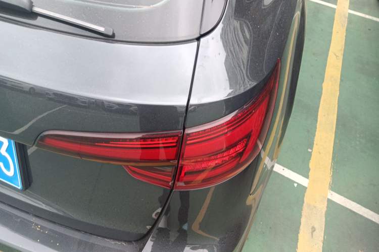 Used Audi A4 2020 Avant Avant-garde 40 TFSI Fashionable and Dynamic Model Exterior 3