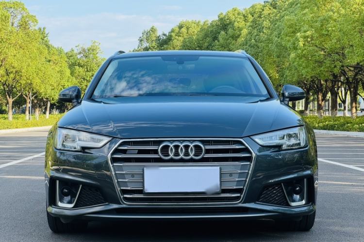 Used Audi A4 2020 Avant Avant-garde 40 TFSI Fashionable and Dynamic Model Exterior 6