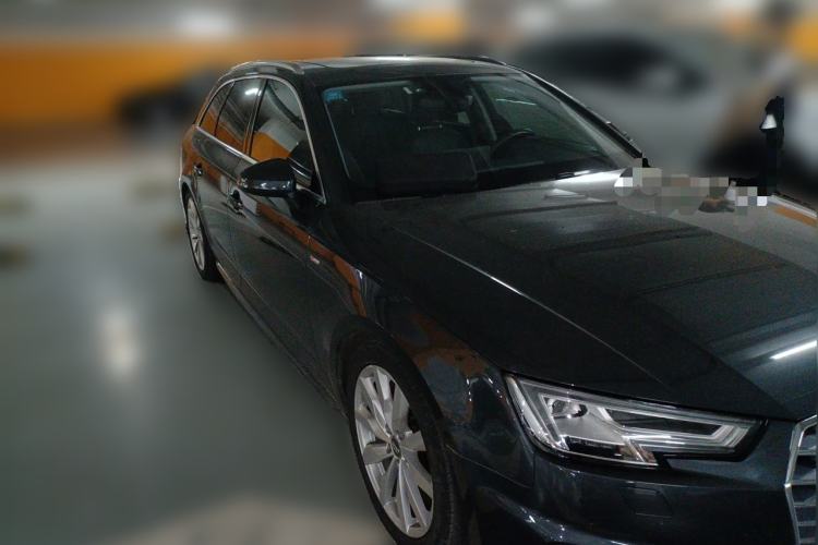 Used Audi A4 2020 Avant Avant-garde 40 TFSI Fashionable and Dynamic Model Front Right 45 Deg