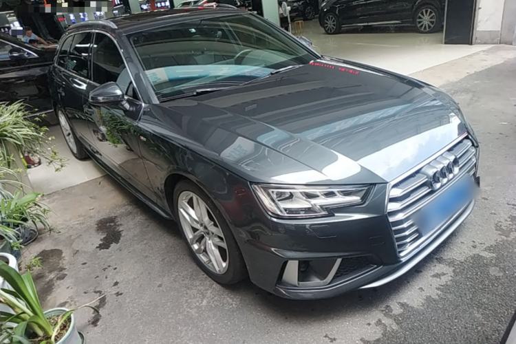 Used Audi A4 2020 Avant Futurist 40 TFSI Luxury Dynamic Model Front Right 45 Deg