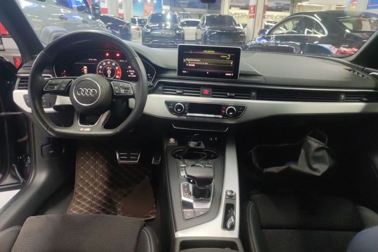 Used Audi A4 2020 Avant Futurist 40 TFSI Luxury Dynamic Model Interior 2
