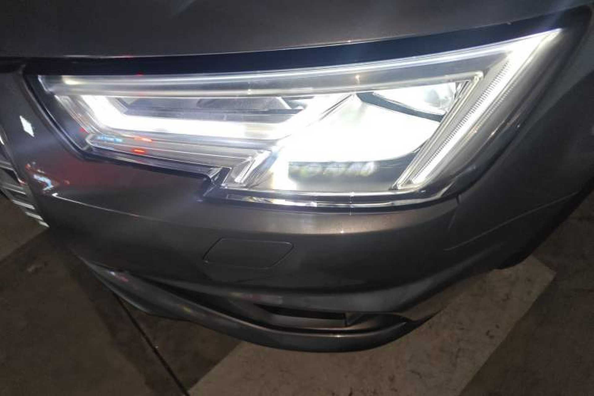Used Audi A4 2020 Avant Avant-garde 40 TFSI Fashionable and Dynamic Model Left Front Headlight