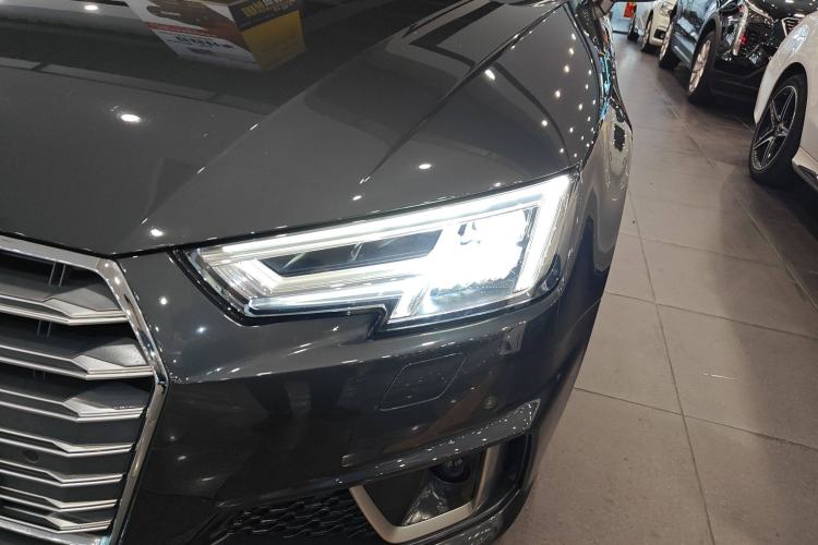 Used Audi A4 2020 Avant Avant-garde 40 TFSI Fashionable and Dynamic Model Left Front Headlight