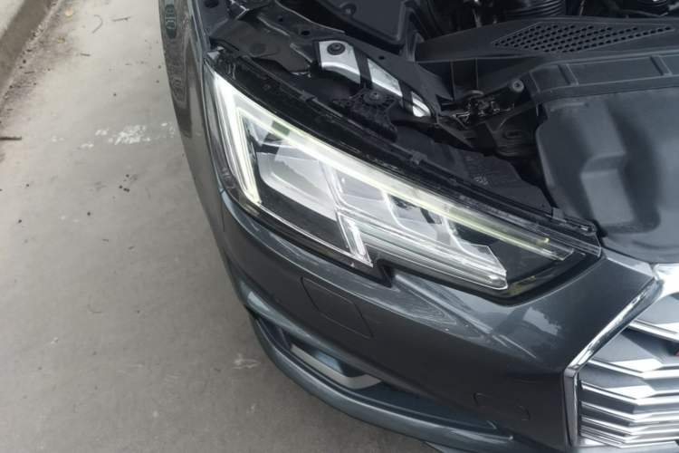 Used Audi A4 2020 Avant Futurist 40 TFSI Luxury Dynamic Model Right Front Headlight