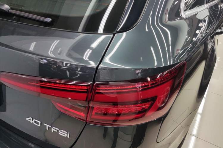 Used Audi A4 2020 Avant Futurist 40 TFSI Luxury Dynamic Model Right Rear Taillight