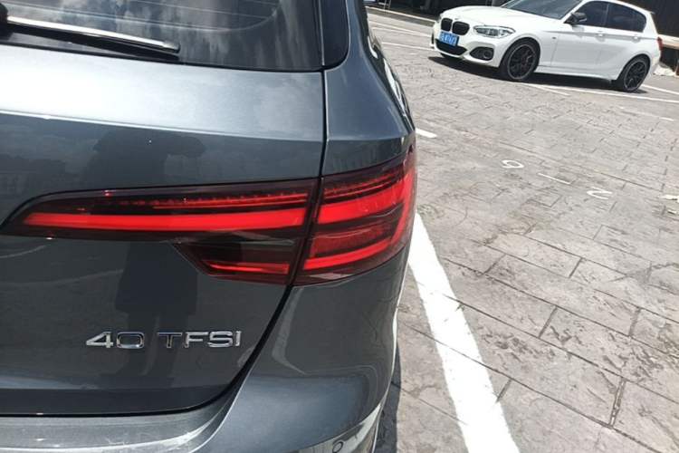 Used Audi A4 2020 Avant Avant-garde 40 TFSI Fashionable and Dynamic Model Right Rear Taillight