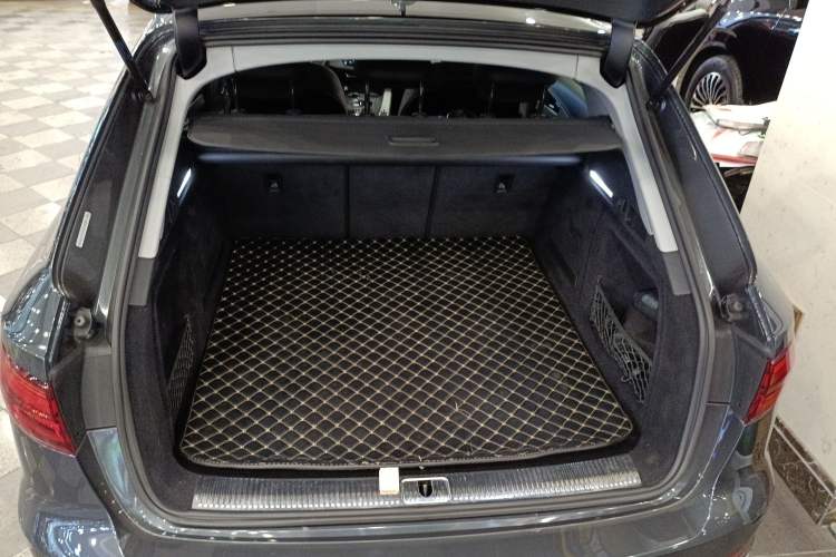 Used Audi A4 2020 Avant Avant-garde 40 TFSI Fashionable and Dynamic Model Trunk