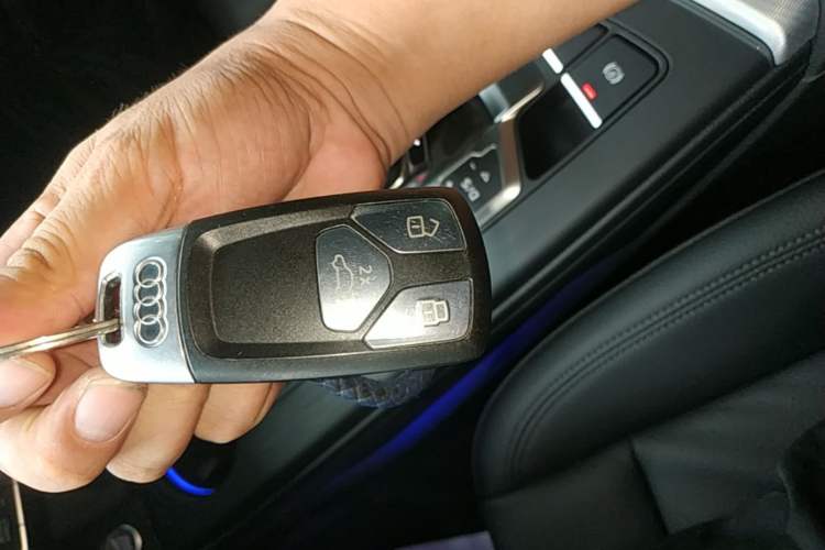 Used Audi A4 2020 Avant Avant-garde 40 TFSI Fashionable and Dynamic Model Vehicle Key