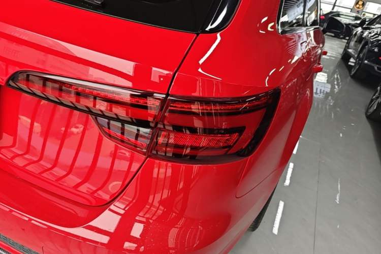 Used Audi A4 2020 Avant Avant-garde 40 TFSI Fashionable and Dynamic Model Right Rear Taillight