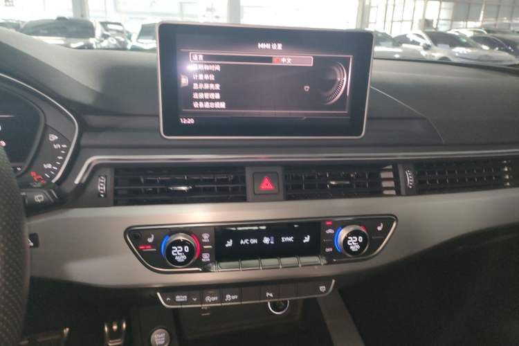 Used Audi A4 2020 Avant Futurist 40 TFSI Luxury Dynamic Model Audio And AC Panel
