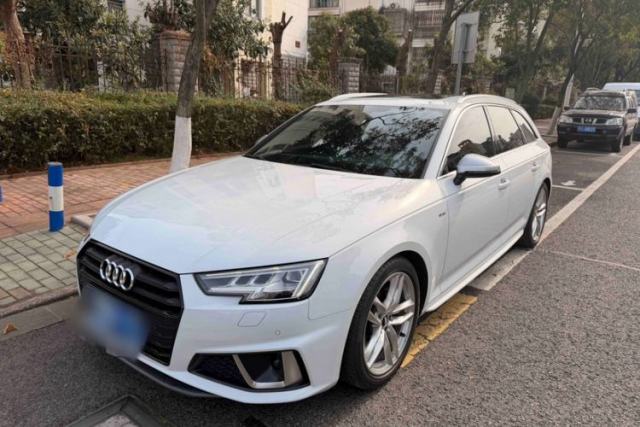 Used Audi A4 2020 Avant Futurist 40 TFSI Luxury Dynamic Model