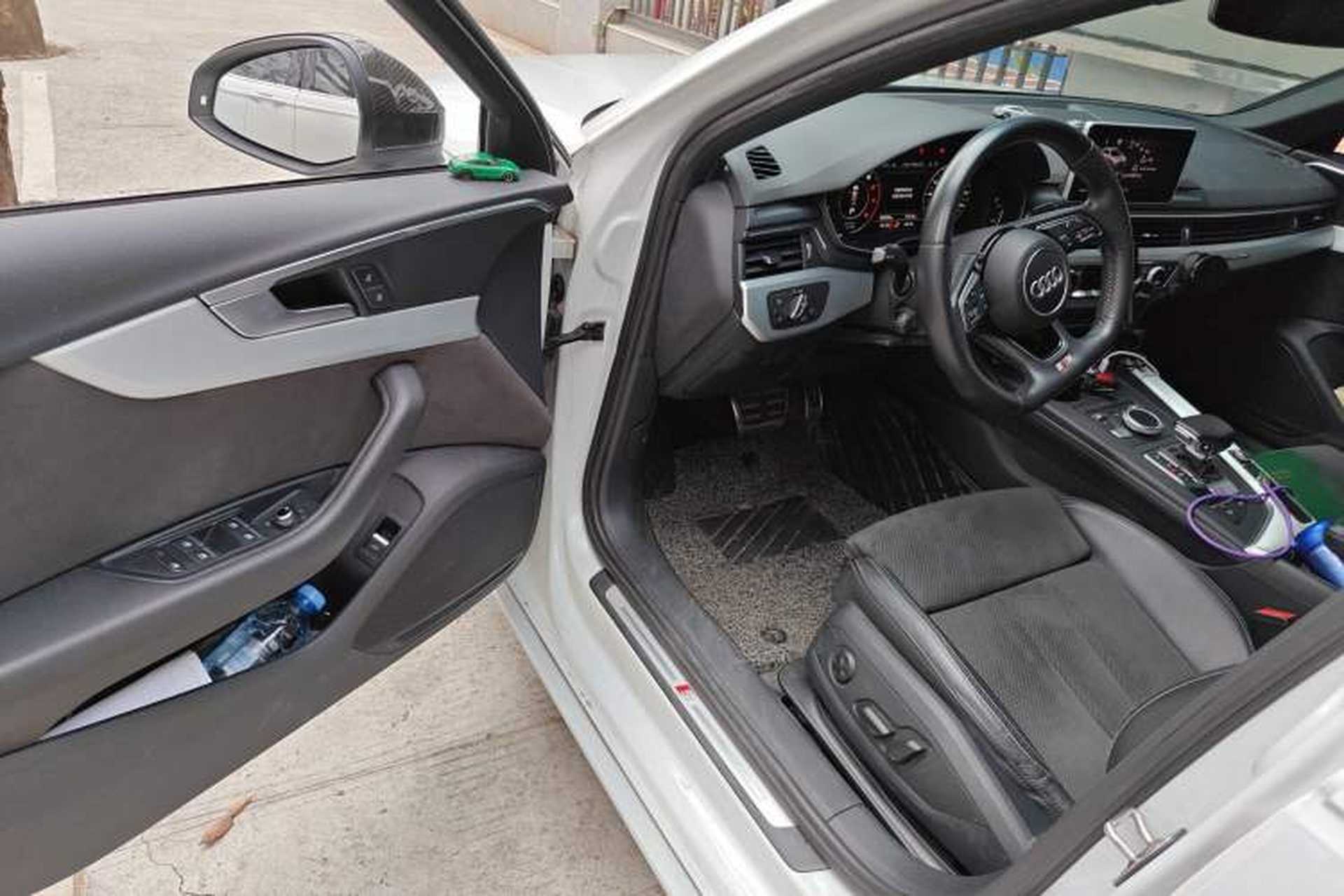 Used Audi A4 2020 Avant Futurist 40 TFSI Luxury Dynamic Model Driver Seat