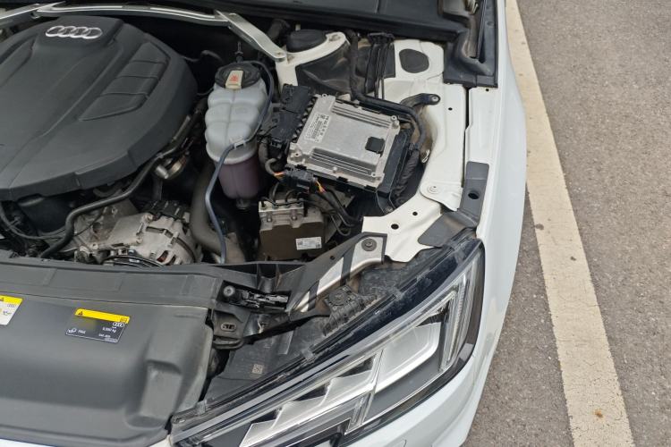 Used Audi A4 2020 Avant Futurist 40 TFSI Luxury Dynamic Model Engine Bay Left