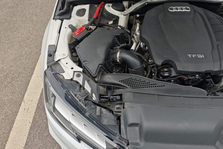 Used Audi A4 2020 Avant Futurist 40 TFSI Luxury Dynamic Model Engine Bay Right