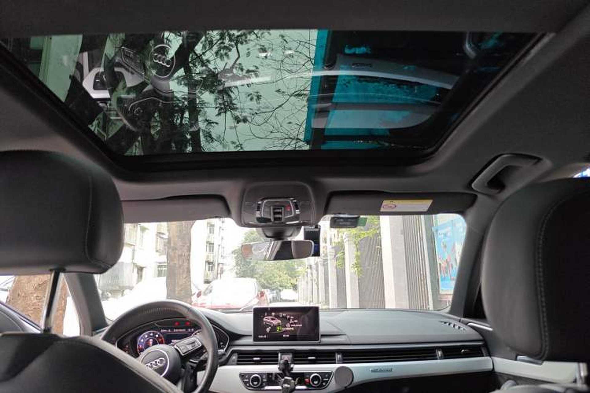 Used Audi A4 2020 Avant Futurist 40 TFSI Luxury Dynamic Model Headliner