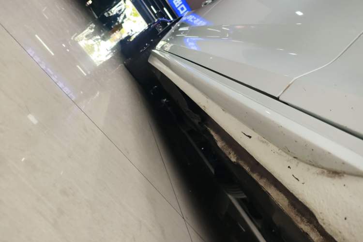 Used Audi A4 2020 Avant Futurist 40 TFSI Luxury Dynamic Model Right Side Sill